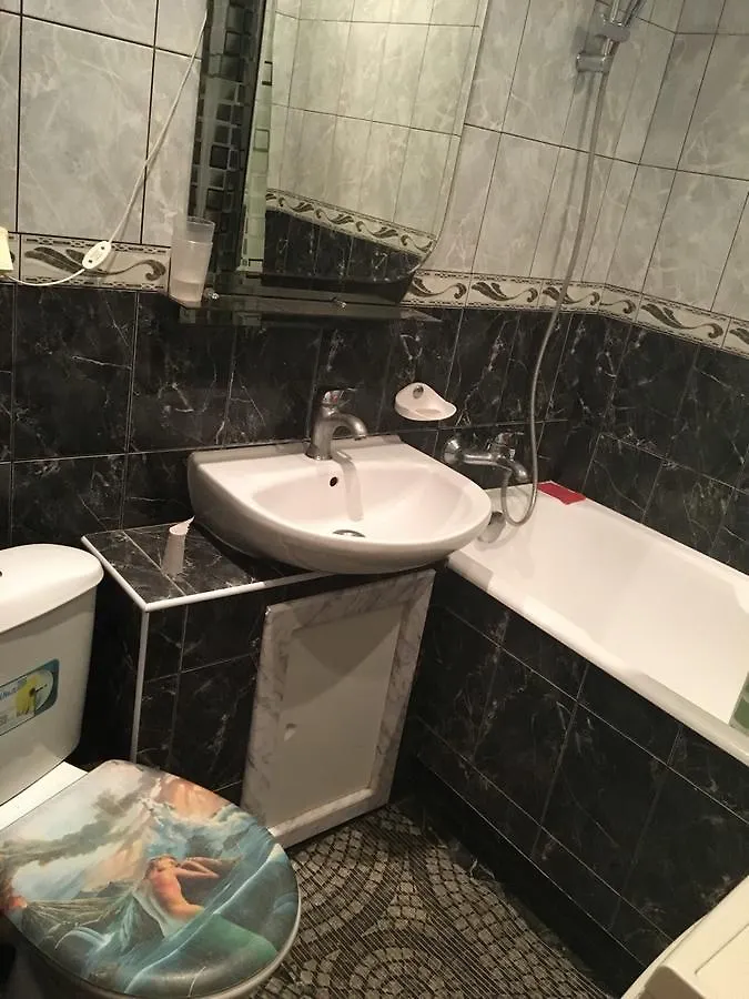 Apartment Kvartira Posutochno Vozle Metro Levoberezhnaya Kyiv