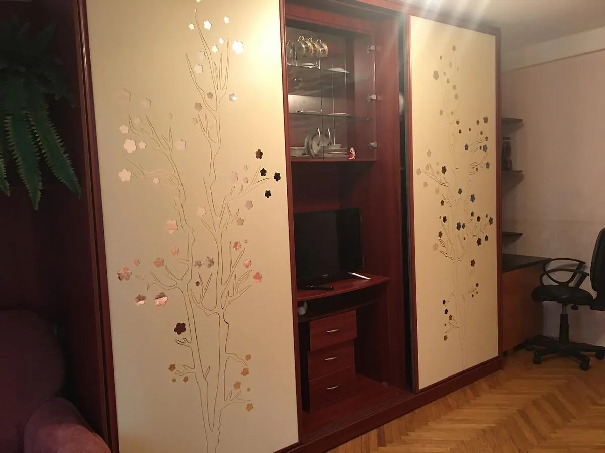 Apartment Kvartira Posutochno Vozle Metro Levoberezhnaya Kyiv